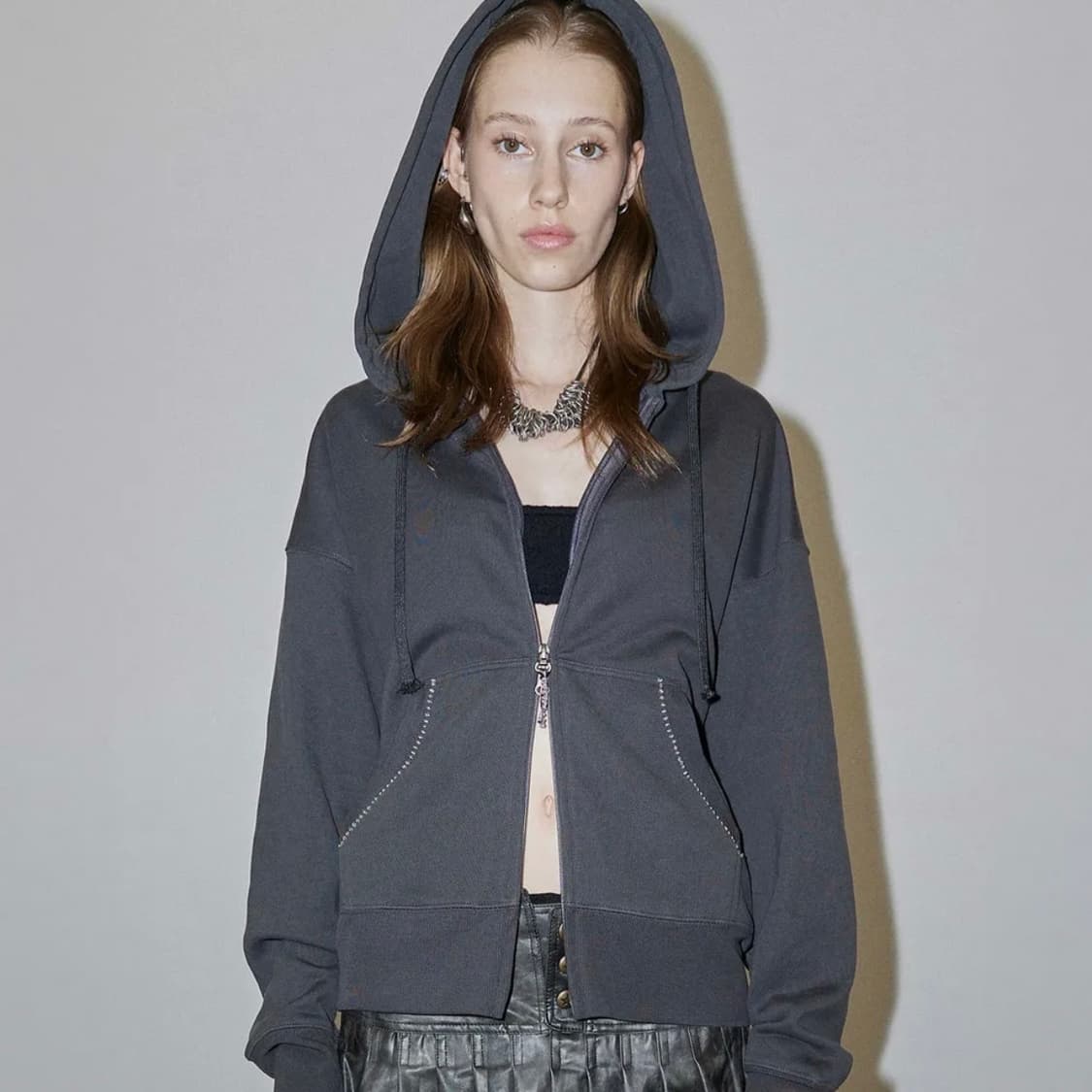 Beaded Saint Hoodie Zip-Up Charcoal 상품이미지2