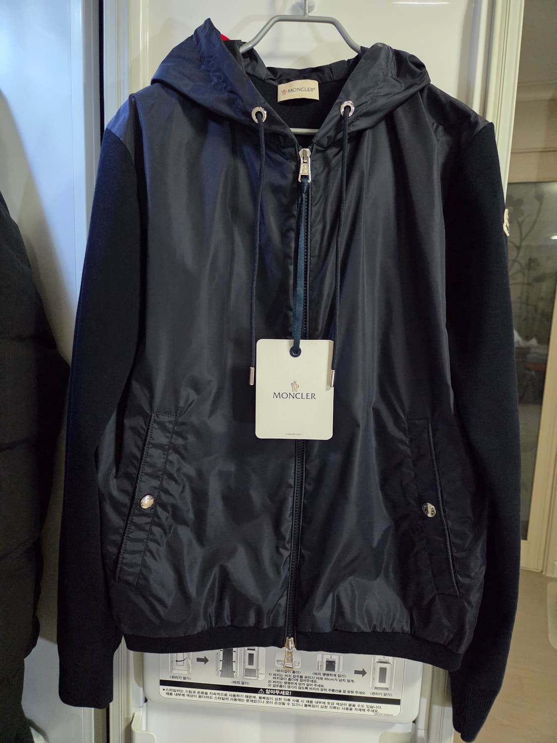 [풀셋] 몽클레르 니트 바람막이 + 띠어리 헤이더 그레이진 상품이미지2