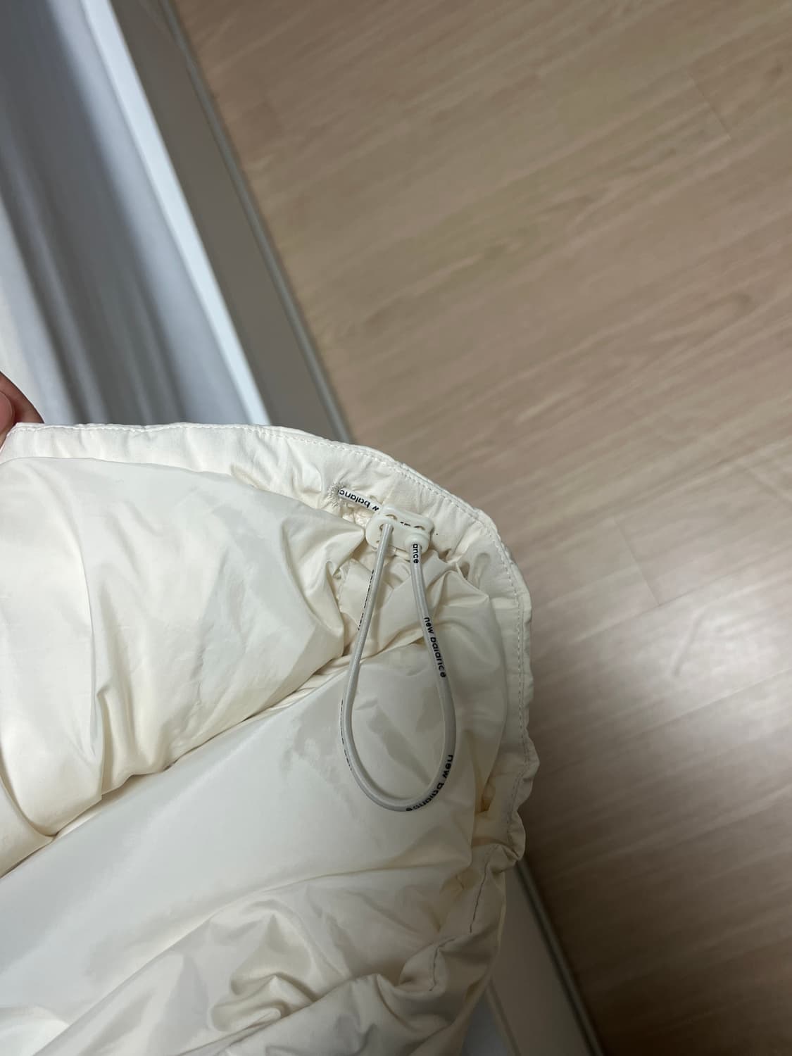 뉴발란스 액티브 숏다운 자켓 패딩 상품이미지3