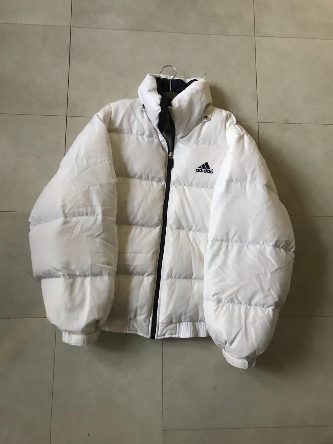 아디다스 90s 화이트 패딩 상품이미지6