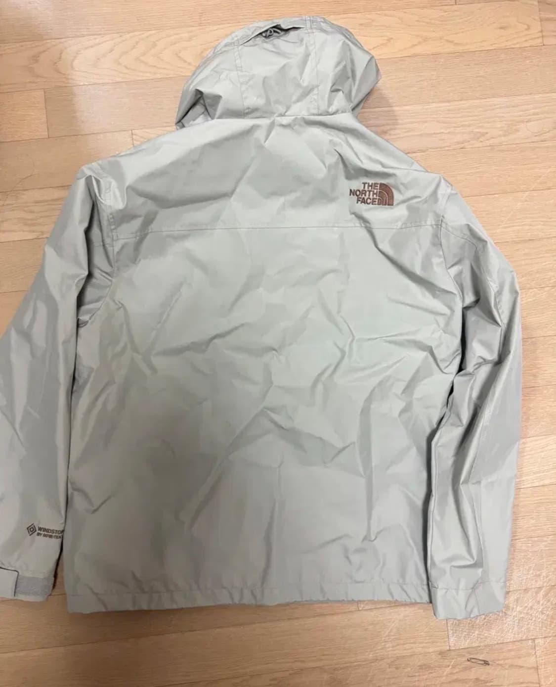 노스페이스 윈드스토퍼 바람막이 자켓(L사이즈) 새제품 상품이미지2