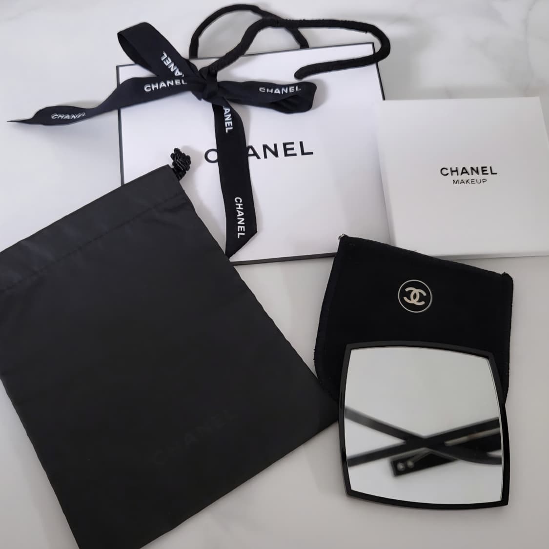 정품 샤넬 손거울+파우치+쇼핑백 상품이미지2