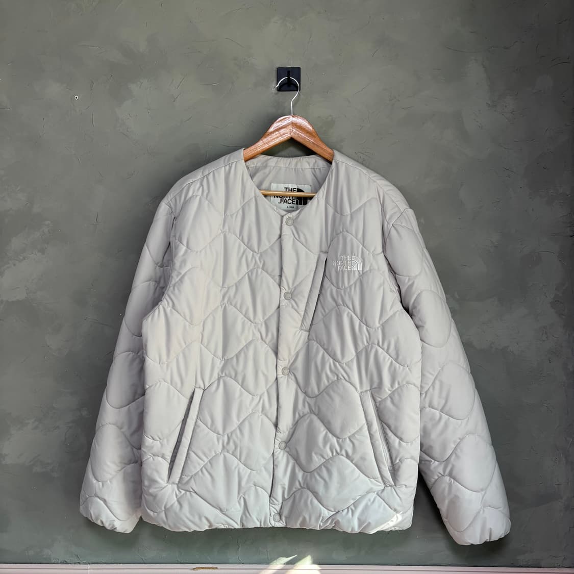 노스페이스 화이트 라벨 에센셜 경량패딩 화이트 샌드 상품이미지1