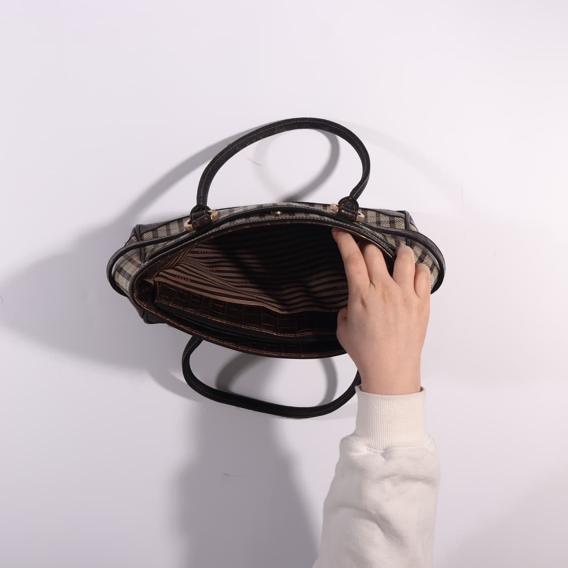 닥스 핸드백 B540 상품이미지3