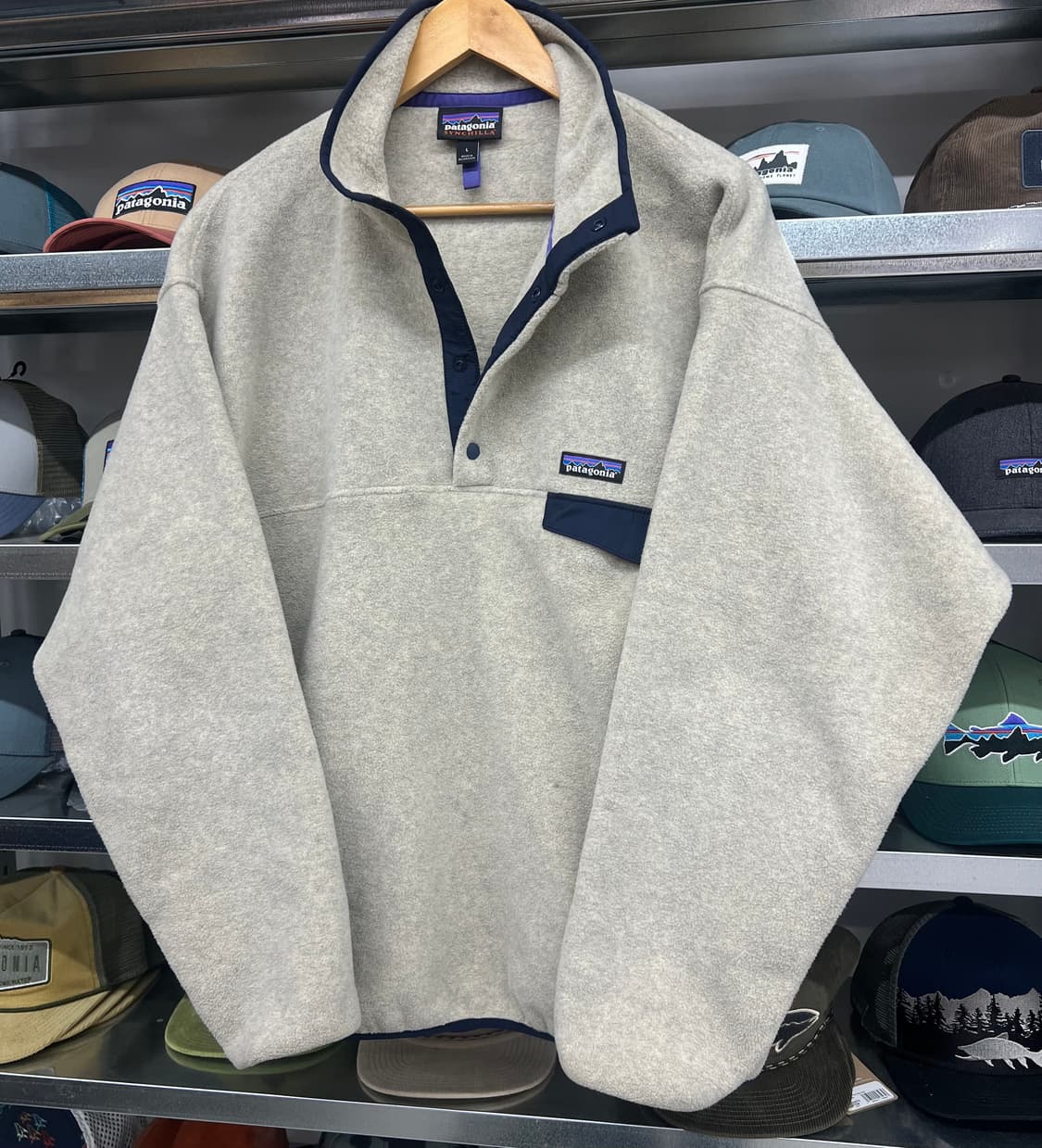 파타고니아 신칠라 헤비웨이트 오트밀 L 상품이미지1