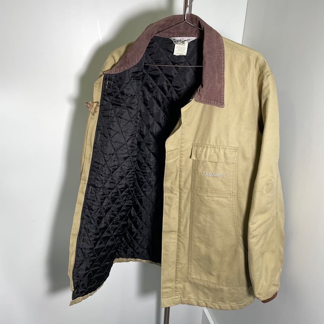 칼하트 자수로고 코듀로이 카라 워크 자켓 상품이미지7