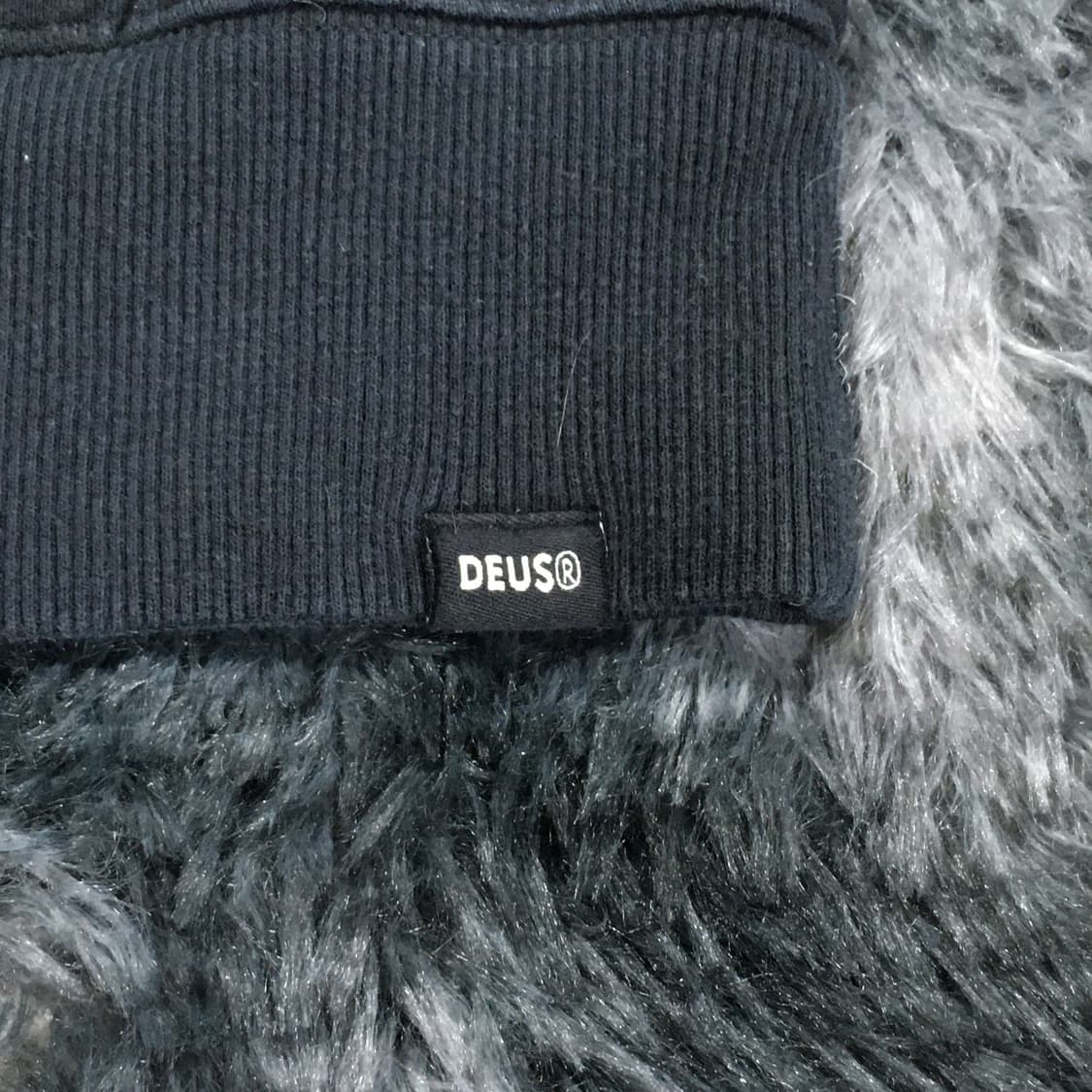 투티/0186 deus 기모 후드티 프린팅 로고 상품이미지7