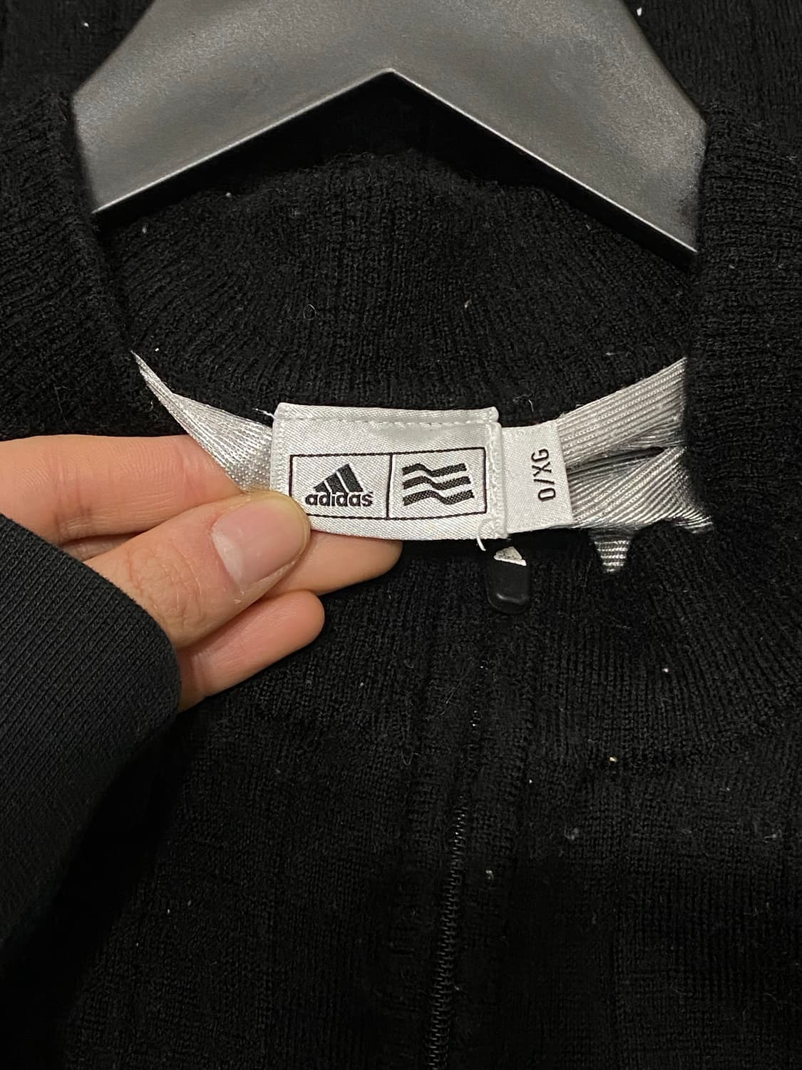 Adidas 삼선 반집업 블랙 니트 상품이미지6