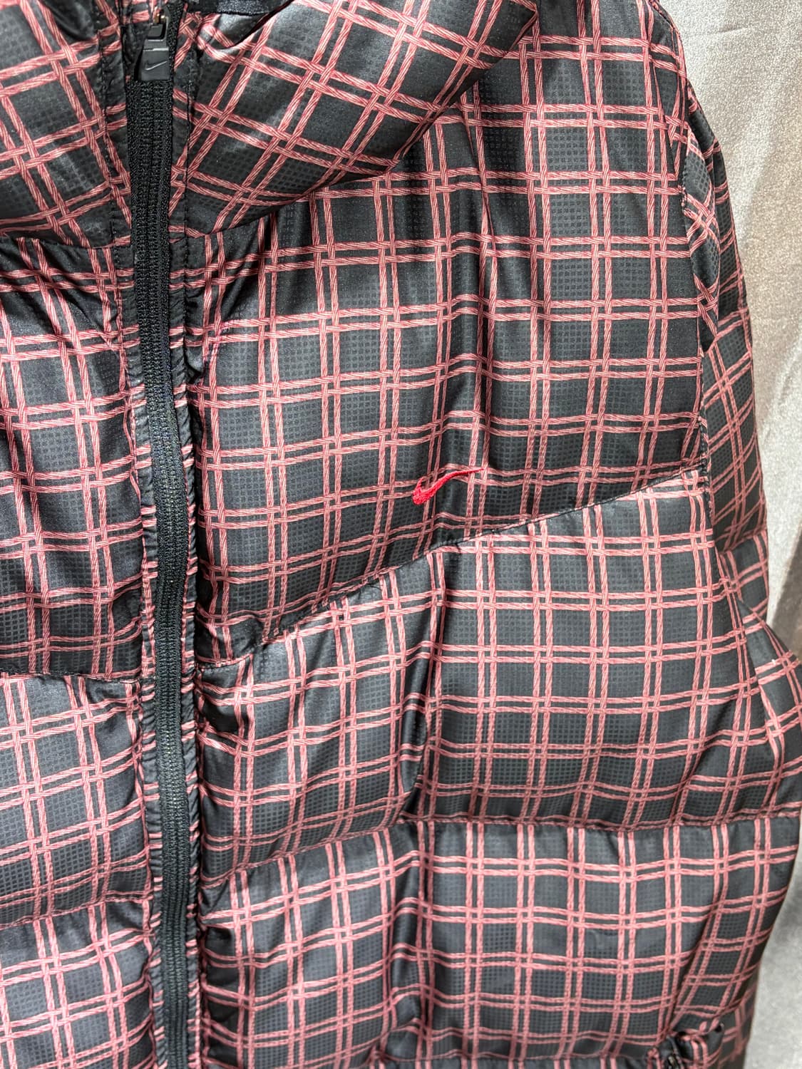 XXL 나이키 스우시 체크패턴 후드 패딩 상품이미지4