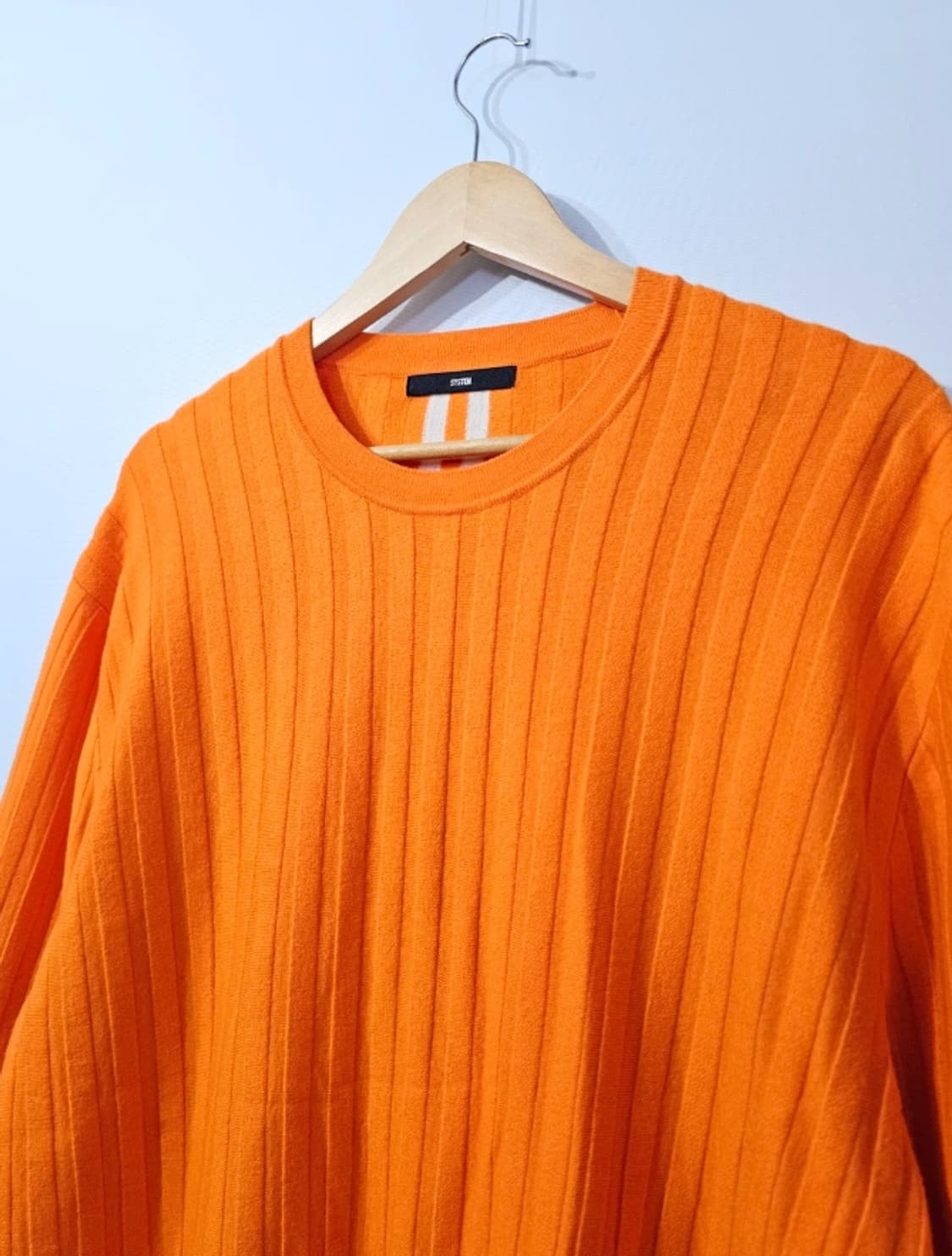 한섬 시스템 SYSTEM 오렌지색 니트 105 상품이미지2