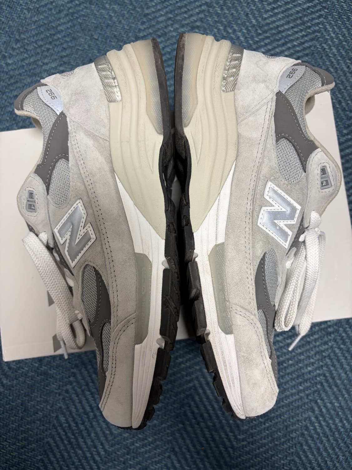 뉴발란스 992 그레이 270 상품이미지3