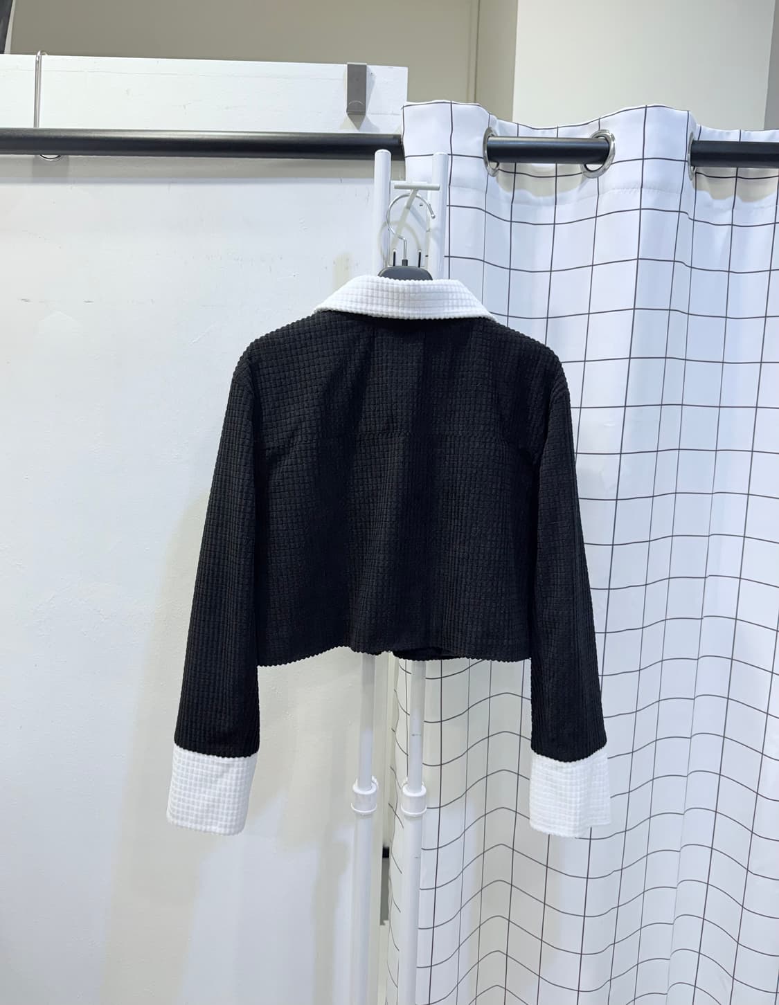 일리고 크롭자켓 상품이미지2