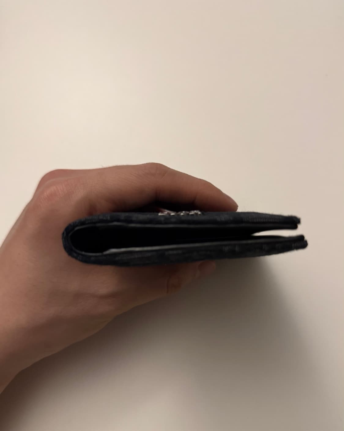 디올 2단 카드 홀더 블랙 디올 오블리크 자카드 지갑 판매합니다. 상품이미지6