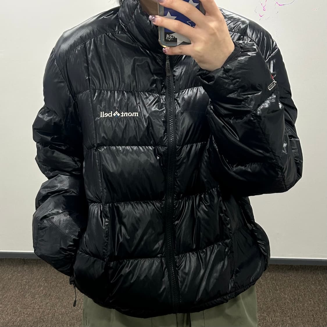 Montbell 몽벨 유광 슈페리얼 블랙 패딩 상품이미지1