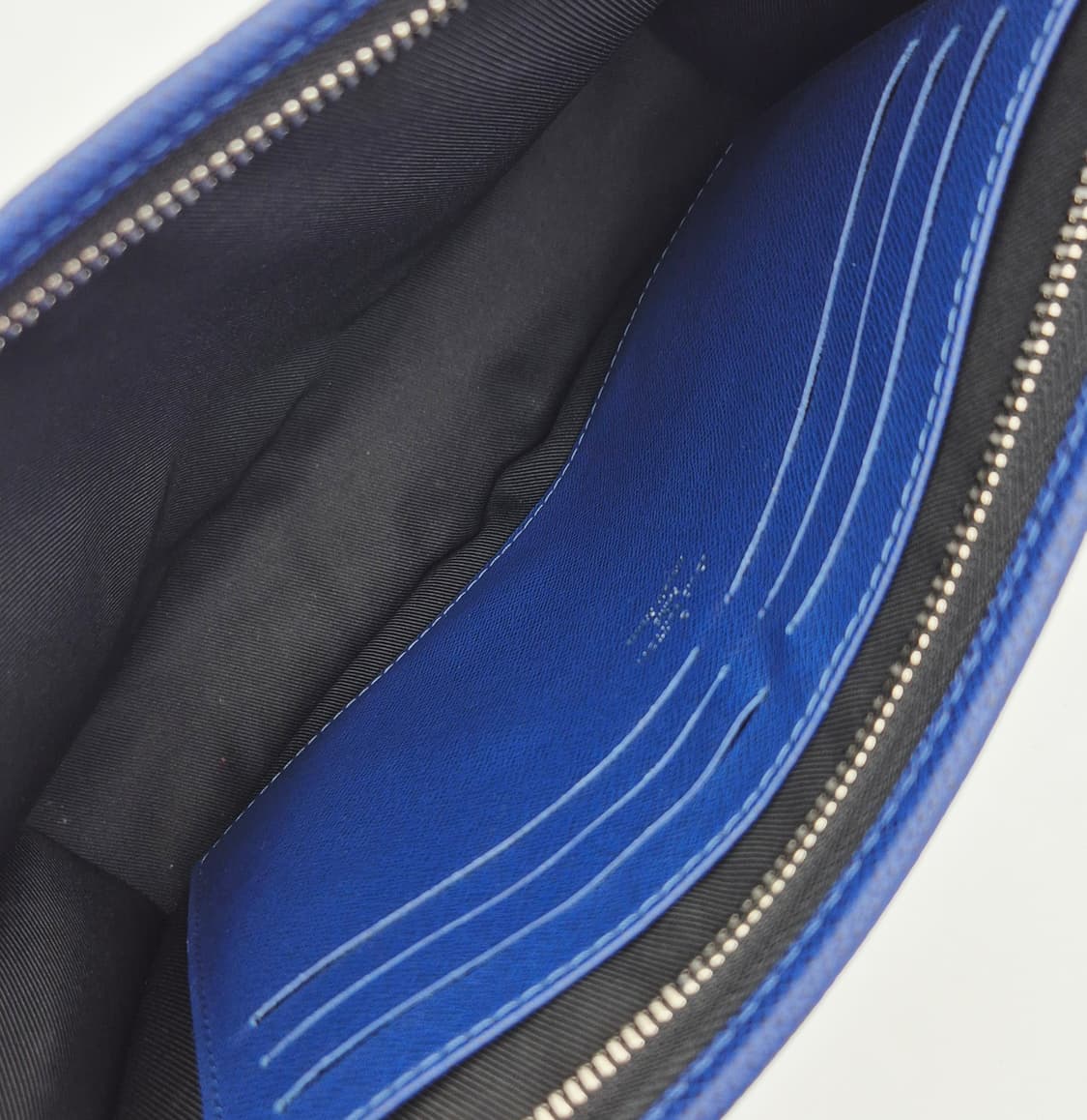 루이비통 포쉐트 보야주 MM 클러치 상품이미지9