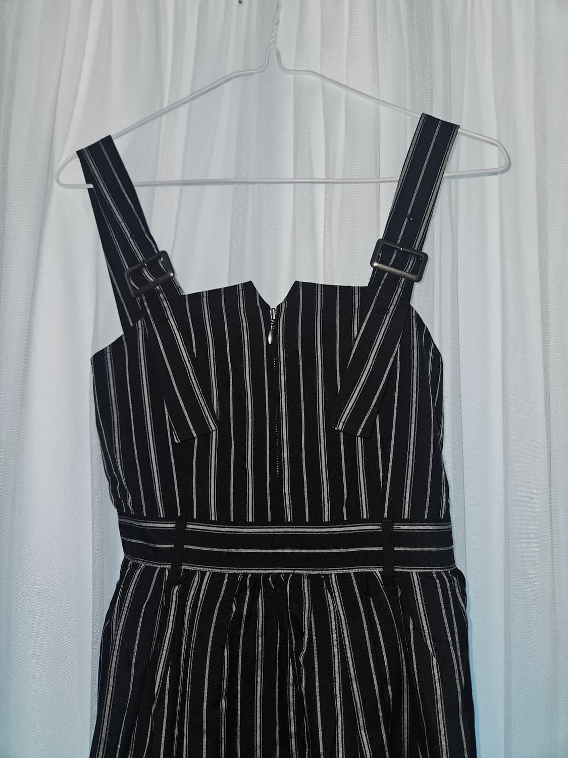 엑시즈팜 블랙 스트라이프 원피스 상품이미지2