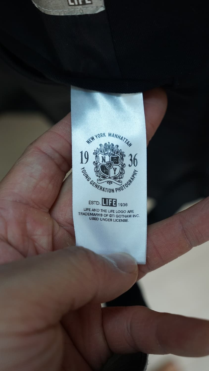 라이프 아카이브 네이비 금장 블레이저 상품이미지4