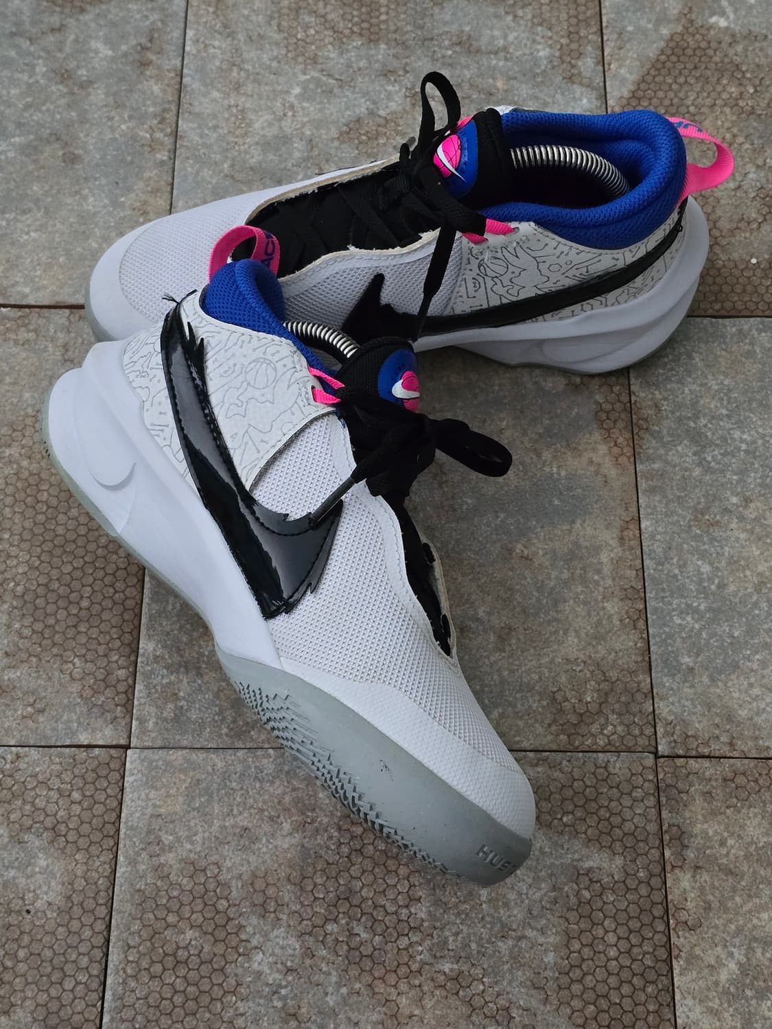 (235)나이키 스페이스잼 팀 허슬 d10 se  상품이미지4