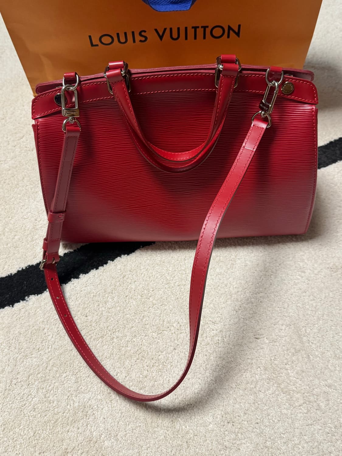 루이비통 가방 에삐 브레아 상품이미지3