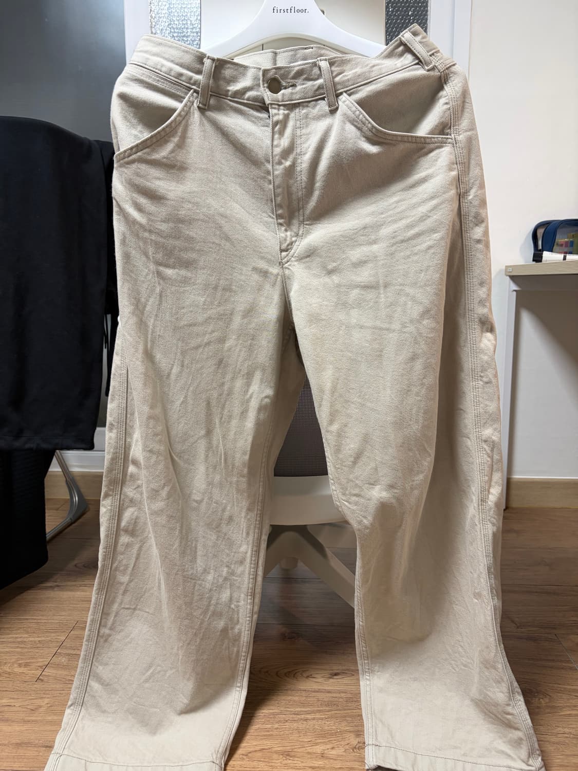 유니클로 와이드피트진 내츄럴 31인치 팝니다 상품이미지1