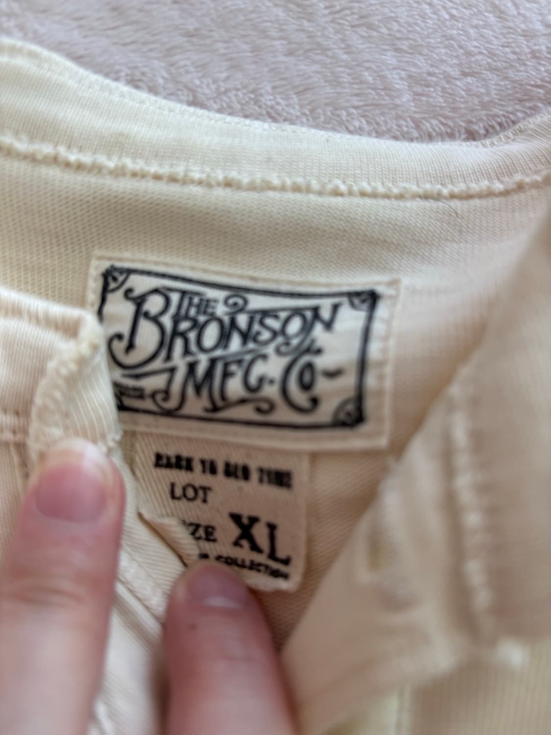 브론슨VintageLong Sleeve Henley Shirt 아프리콧 상품이미지2