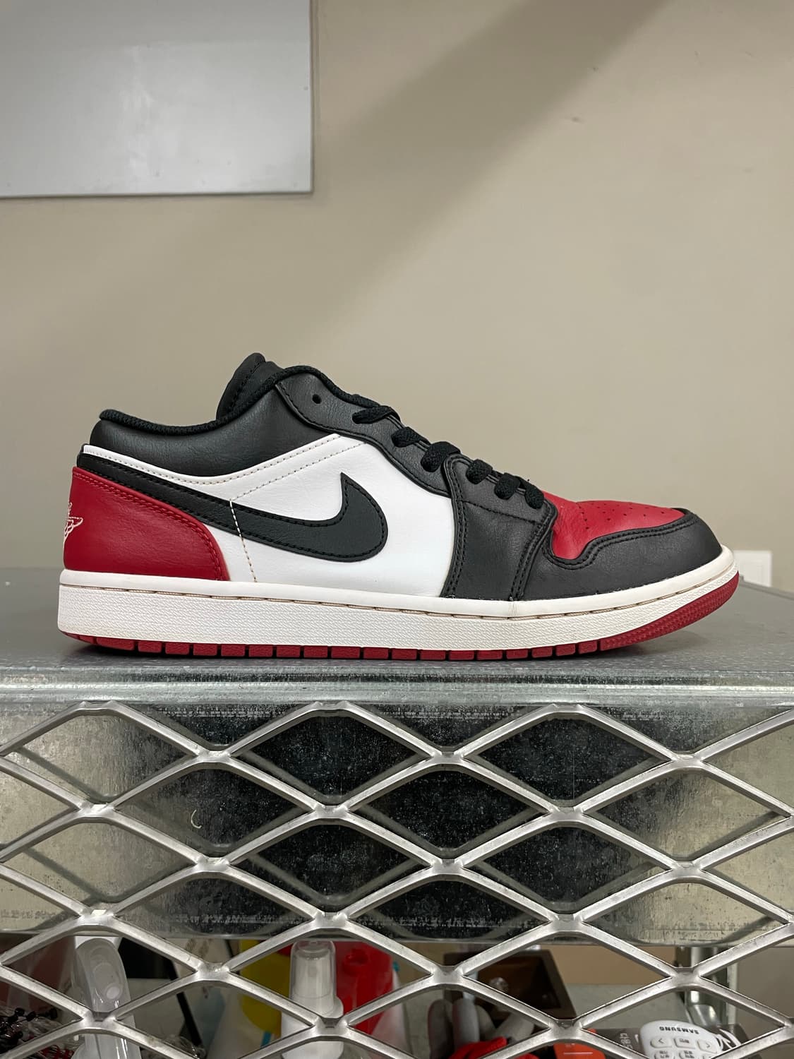 나이키 조던1 로우 브레드 토 265 상품이미지4