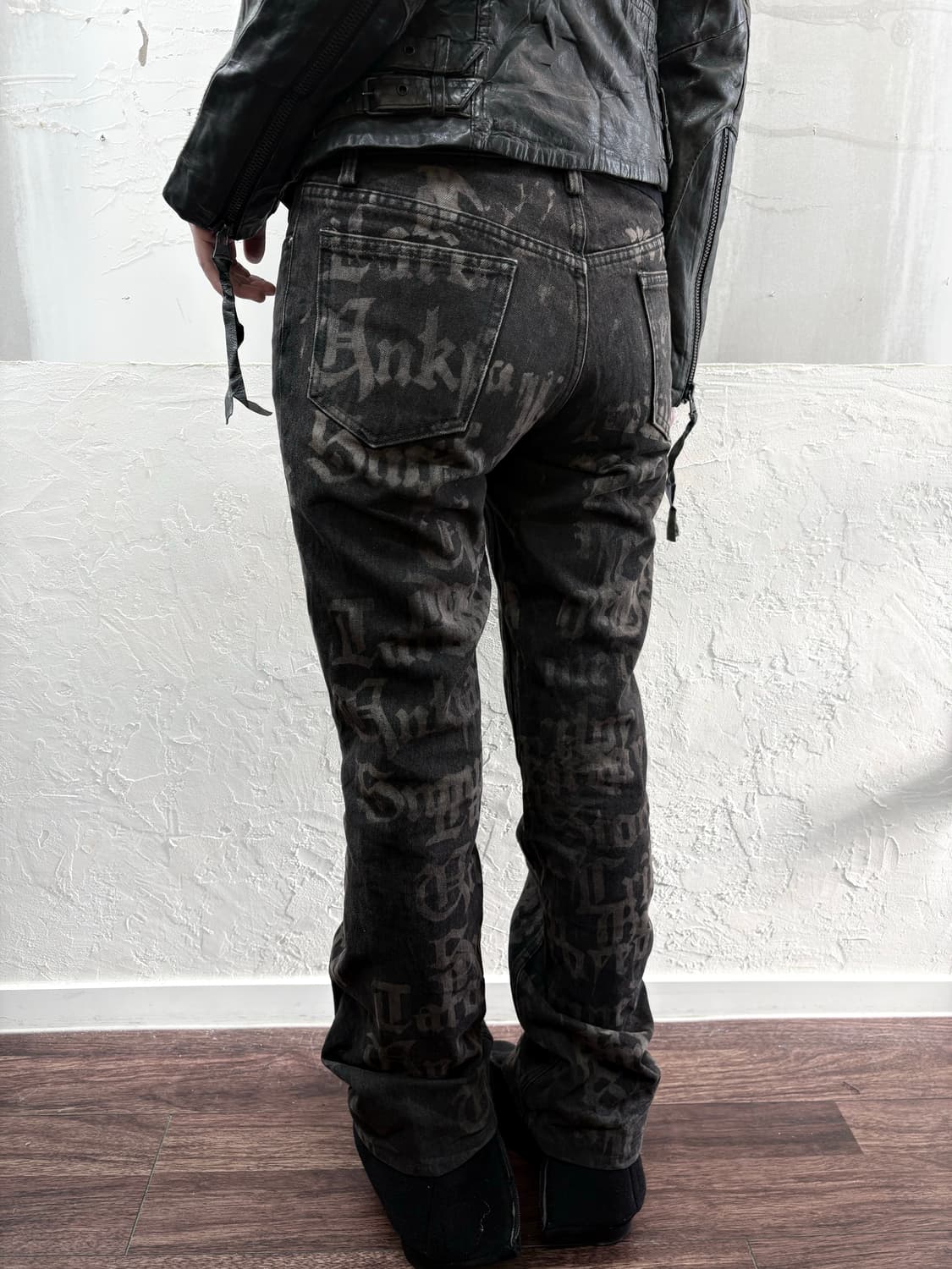 lettering black jeans 상품이미지3