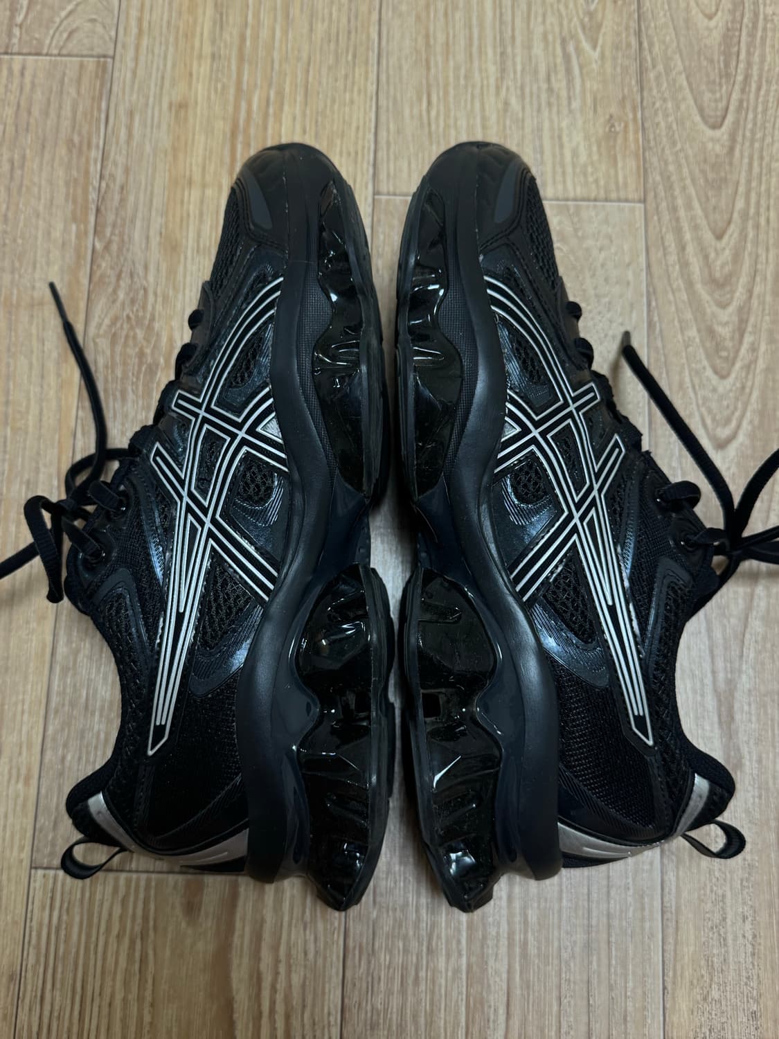 [265] 아식스(asics) 젤 퀀텀 키네틱 그래파이트 그레이 블랙 상품이미지4