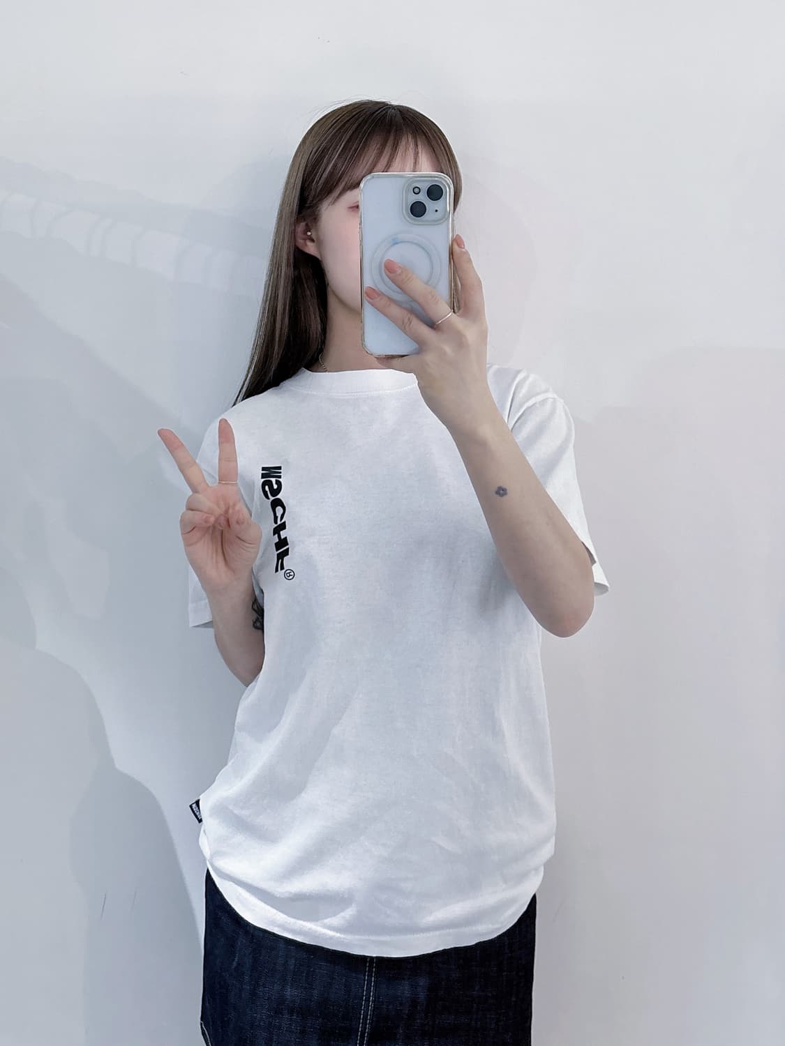 미스치프 스펠로고 화이트 반팔 상품이미지2