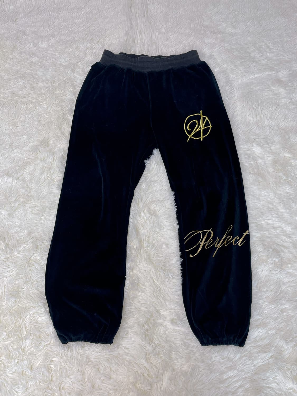 갸루 벨벳 셋업 상품이미지4