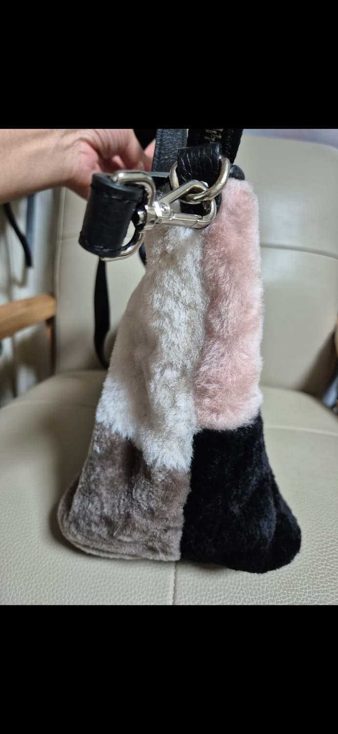 안토니오 크리스티아노 양털 컬러블록 토트백 상품이미지3