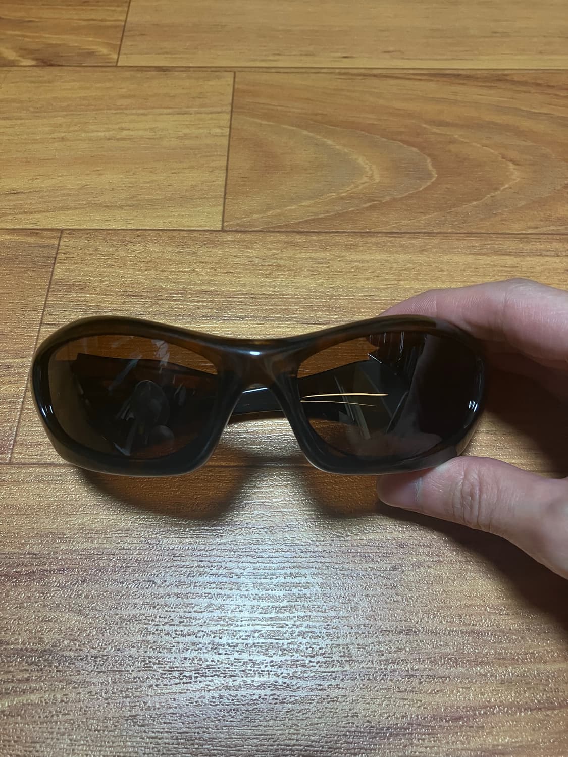 오클리 몬스터독 새렌즈 톨토이즈 상품이미지1