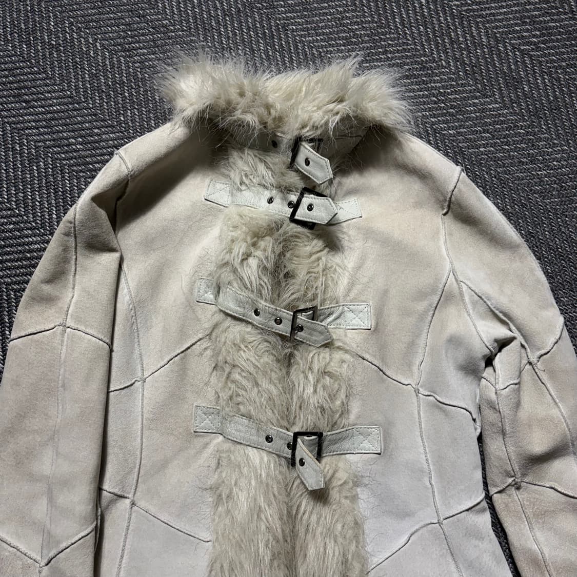 MORGAN 무스탕 퍼 자켓 크림(85) 상품이미지6