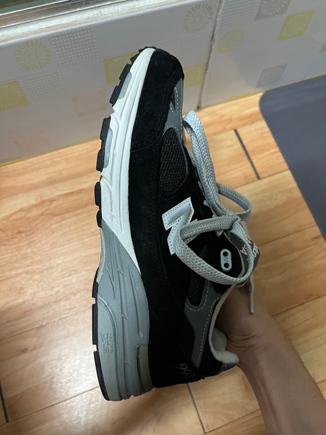뉴발란스 993 블랙 275 판매 상품이미지5
