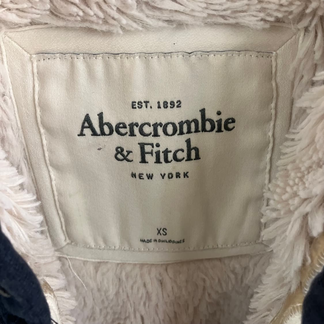 아베크롬비 네이비 후드 조끼 XS 상품이미지3