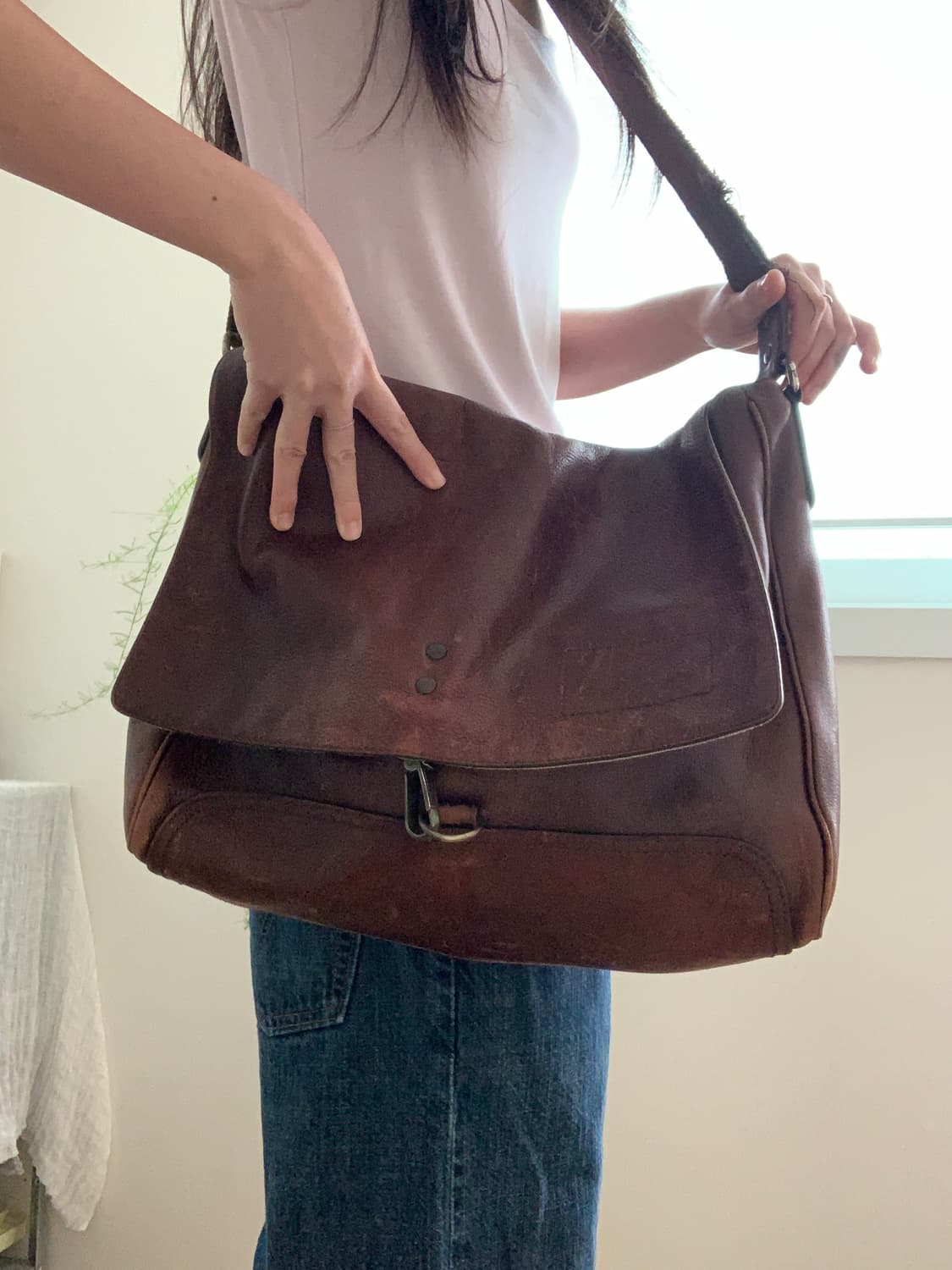 leather big messenger bag 상품이미지5