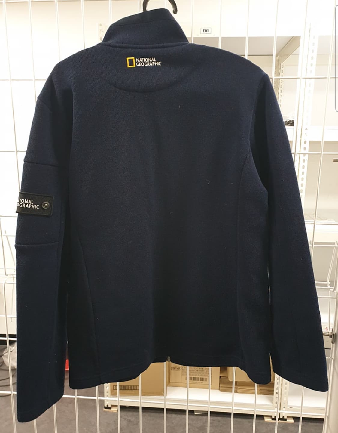 내셔널지오그래픽 정품 집업 100사이즈 판매합니다 상품이미지2