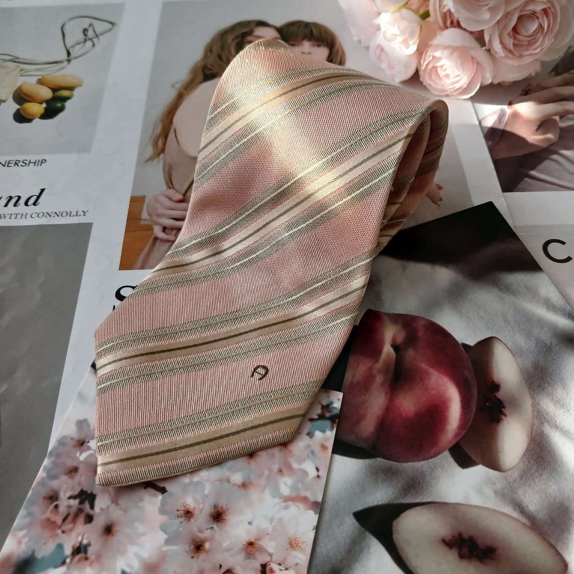 아이그너 실크 피치 스트라이프 넥타이 9.1cm A등급 A19075
 상품이미지2