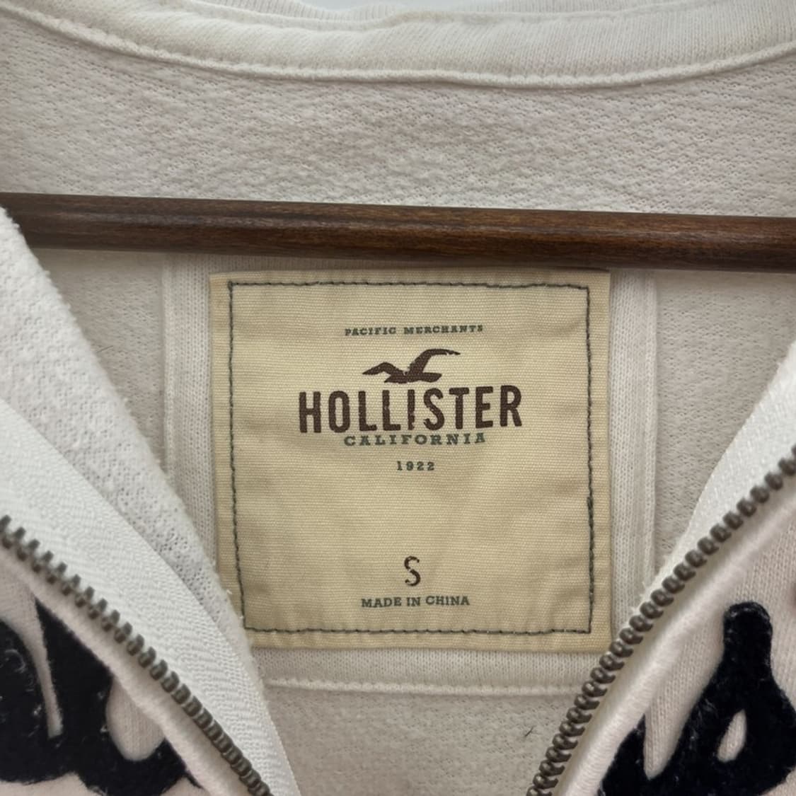 홀리스터 Y2K 대장급 딱붙핏 화이트크림 후드집업 S C10185 상품이미지5