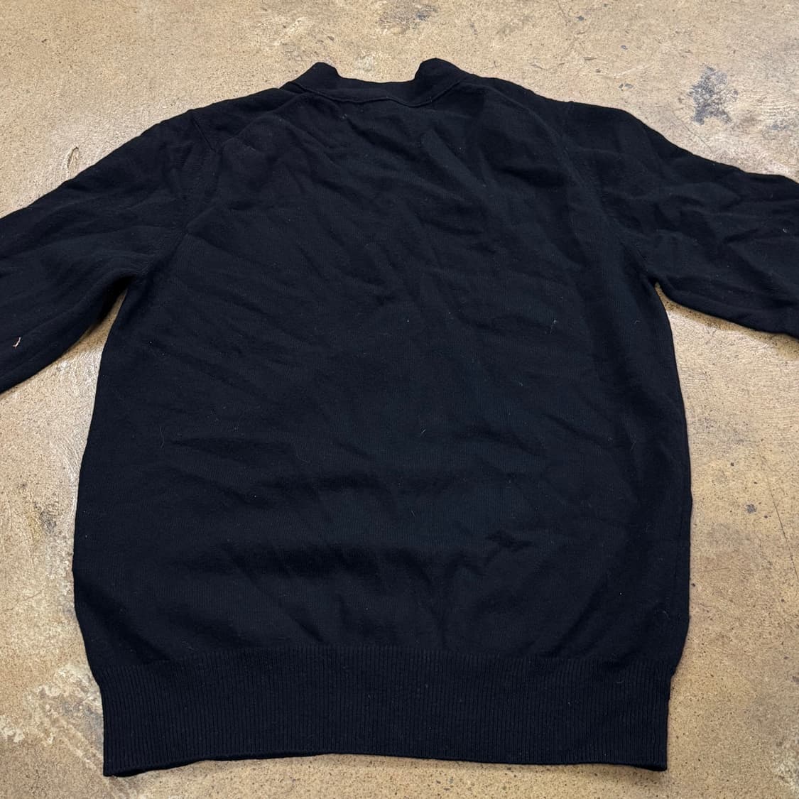 꼼데가르송 블랙 골드 와펜 니트 브이넥 가디건 상품이미지4