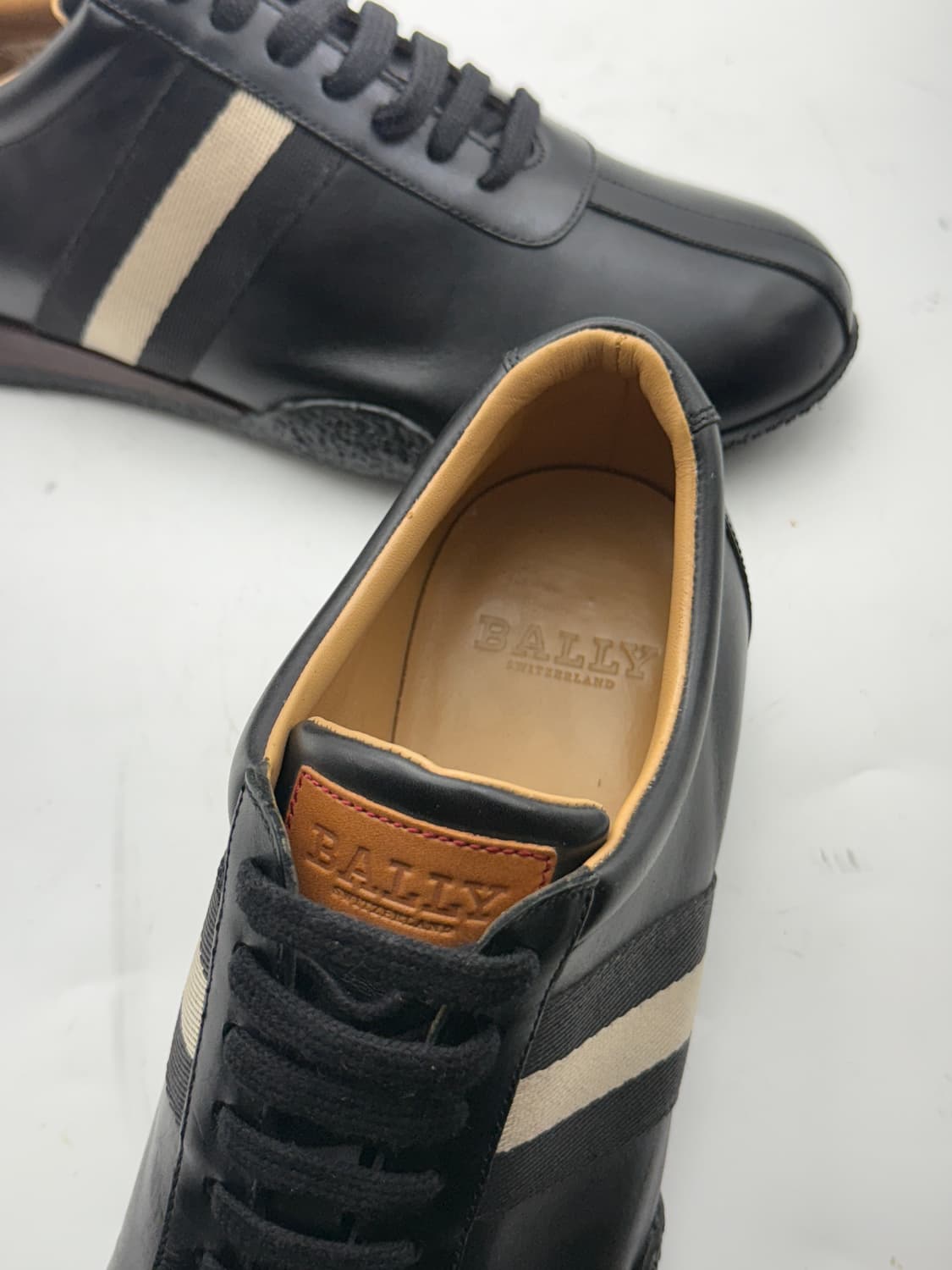 정품)발리스니커즈270 상품이미지7