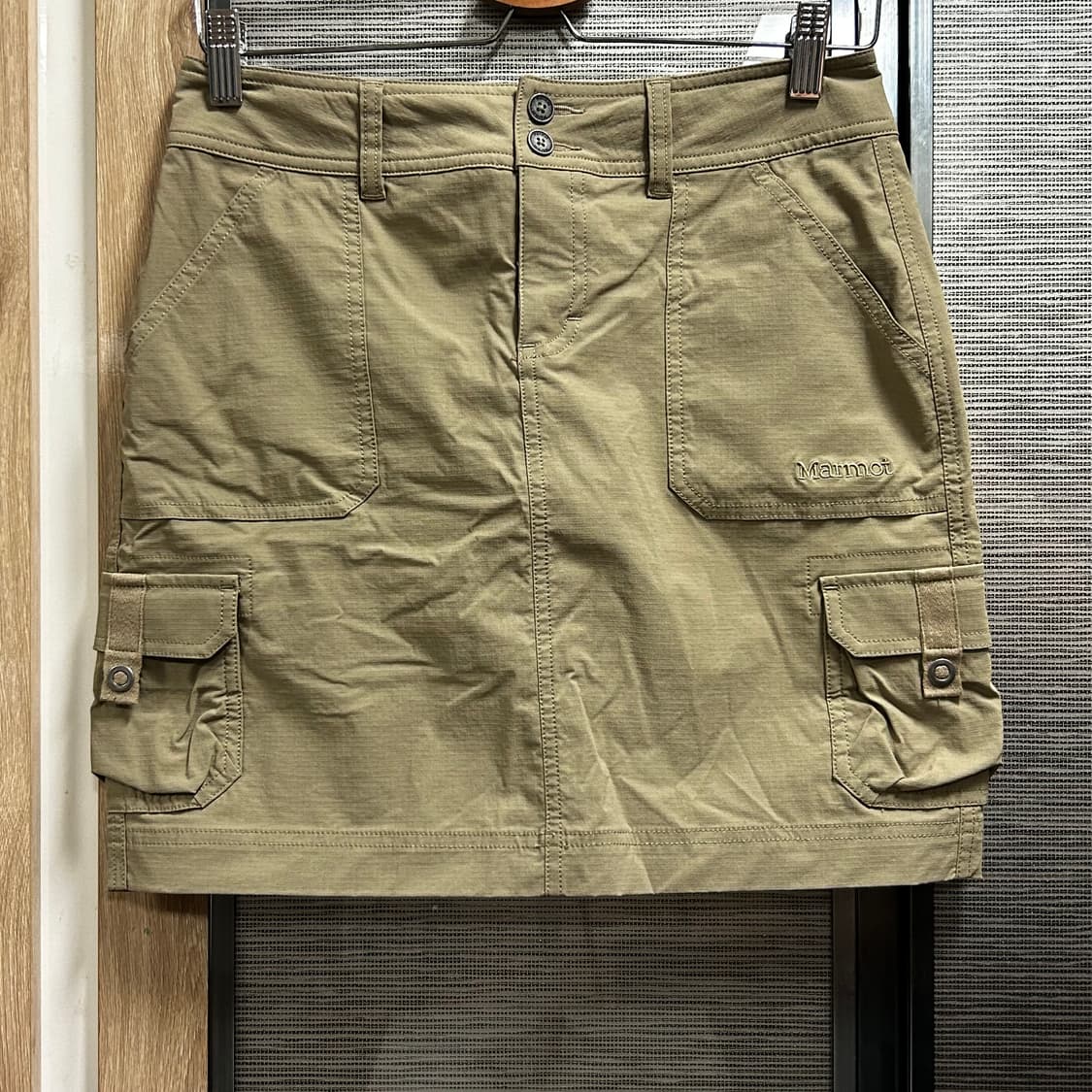 마모트 베이지 카고 미니스커트 30 상품이미지1