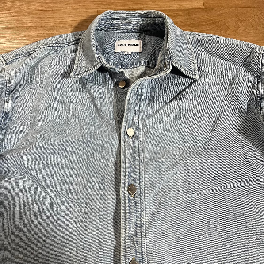 [110] 솔리드옴므 오버핏 데님셔츠 상품이미지2