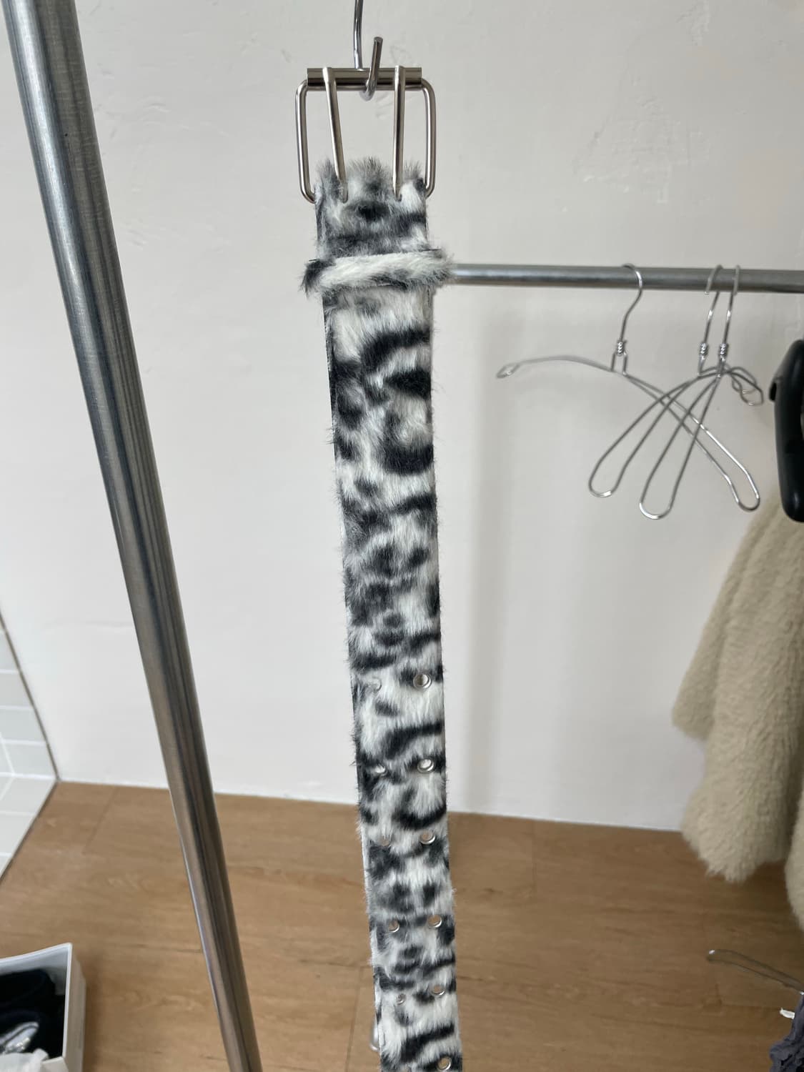 레오파드 송치털 벨트 상품이미지3