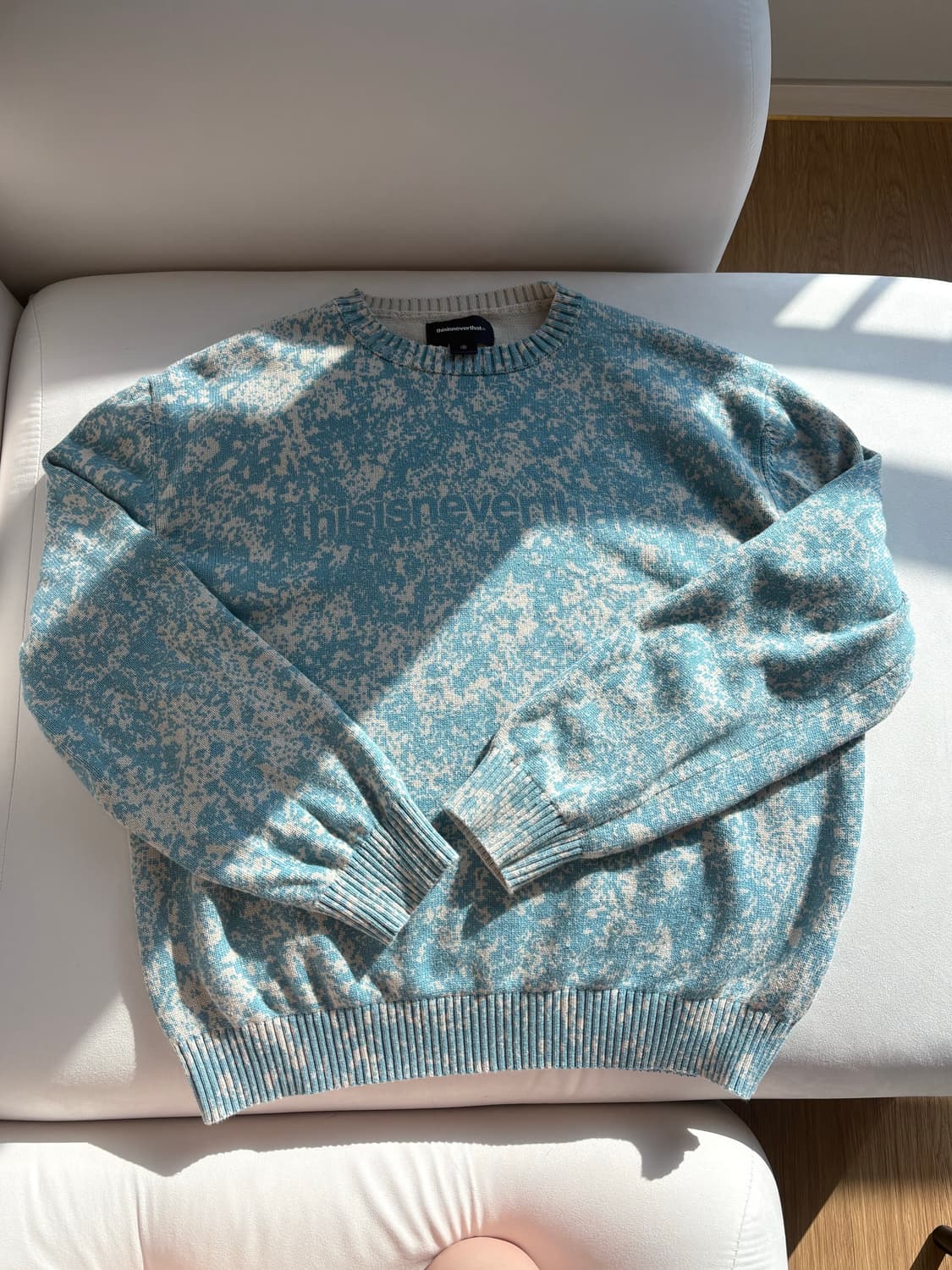 디스이즈네버댓 니트 상품이미지1