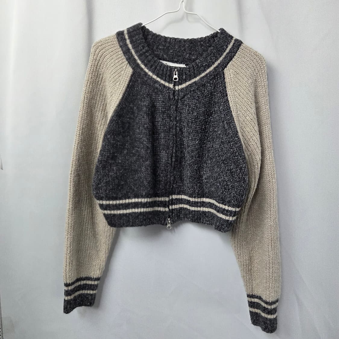 프리(120) 에잇세컨즈 크롭 니트 자켓  상품이미지1