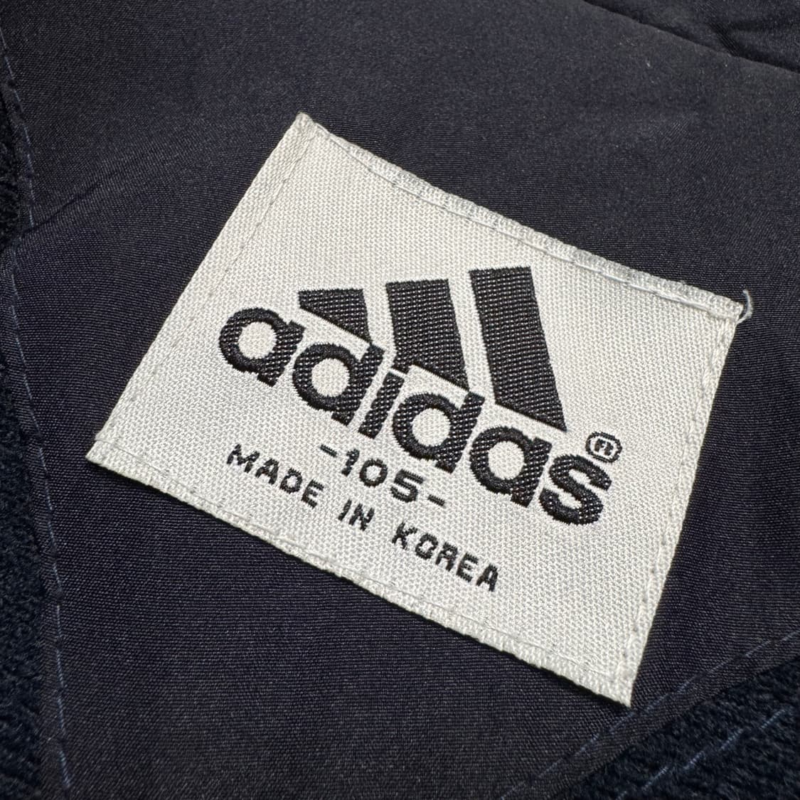  Name : 아디다스 올드스쿨 사이드라인 오버핏 바람막이 :) 상품이미지4