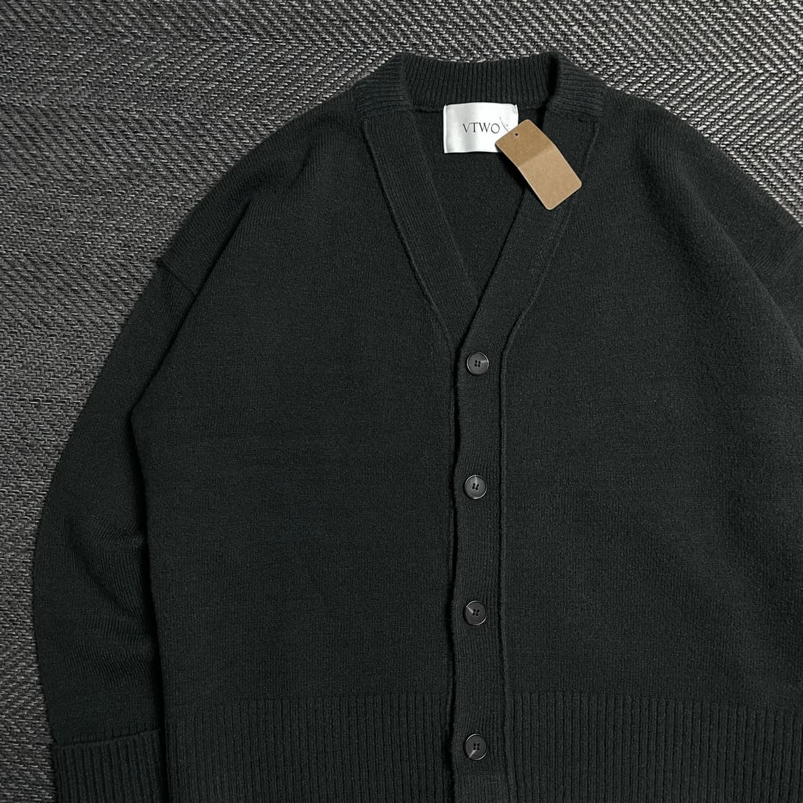 TWO 미니멀 박시핏 울 가디건 챠콜o 5082 상품이미지3
