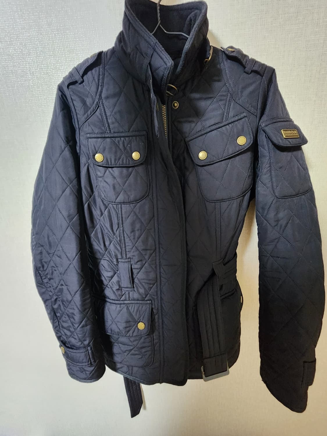 바버 인터네셔널 퀄팅자켓 네이비 UK8 상품이미지4