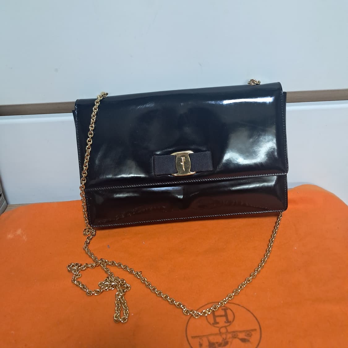 정품 페라가모 지니백 블랙 체인 미니백 가방 상품이미지1